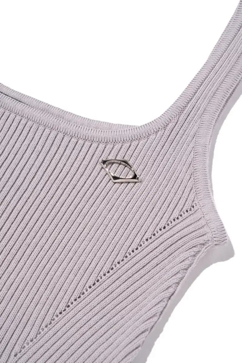 미스치프 RHOMBUS KNIT CROP TOP-DUSTY PINK